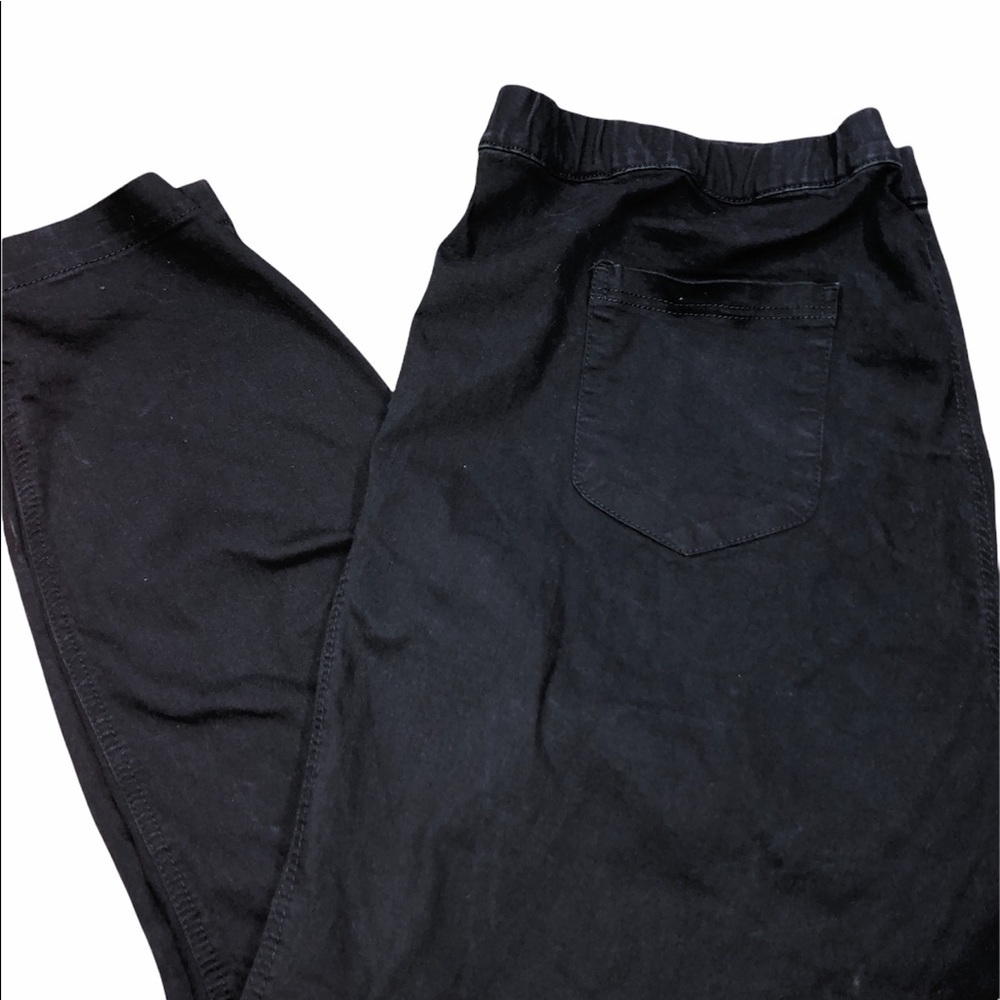 Asos plus size 28/32 black pull on pants